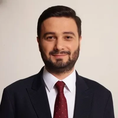 Mevlüt ÖZTEKİN Kimdir?