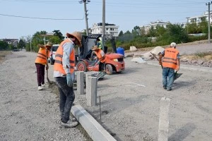 YALOVA BELEDİYESİ’NDEN DERE MAHALLESİ’NE YENİ PARKE YOLU