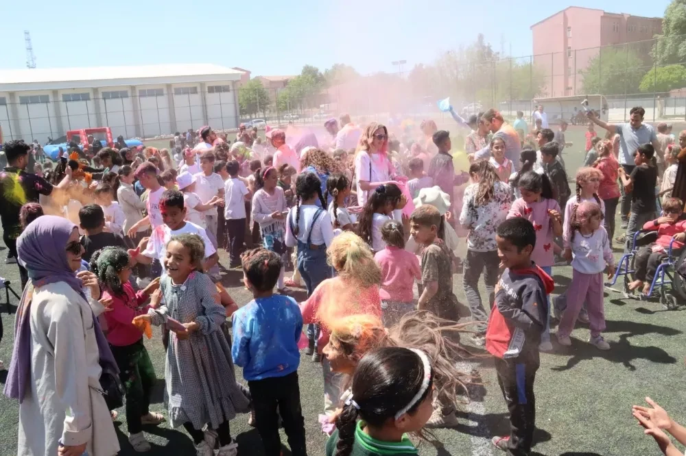 Çocuk Oyunları Festivali Coşkuyla Kutlandı