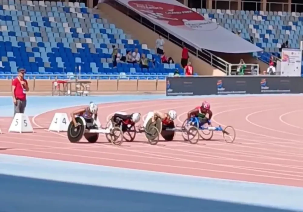 Sporcular Dünya Sahnesinde Parladı