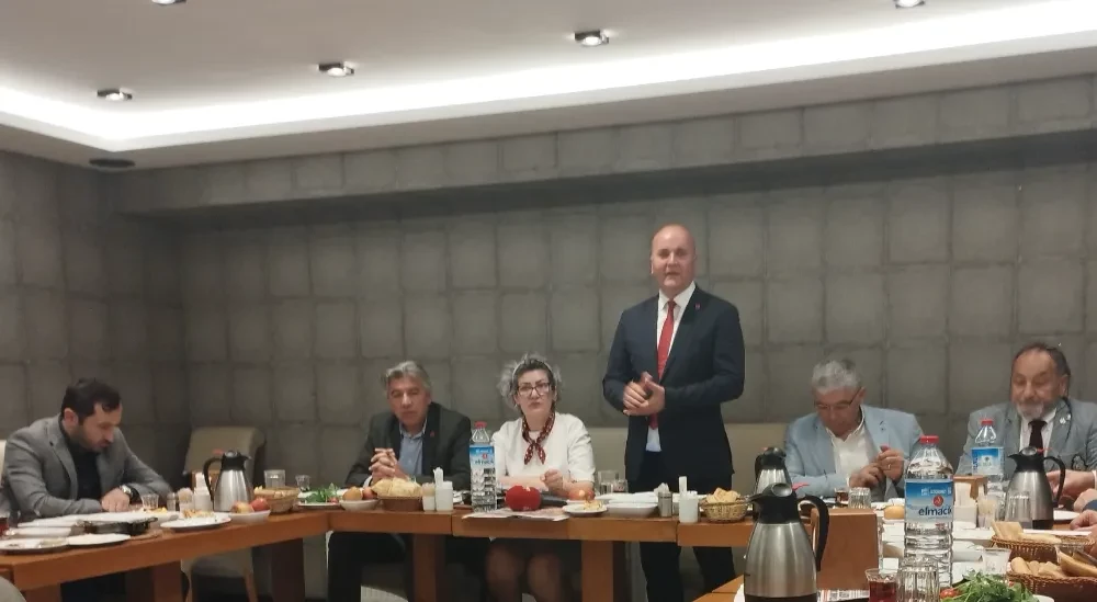 CHP Başakşehir’den Dikkat Çeken Açıklamalar: “Halkın Değil, Rantın Peşindeler”