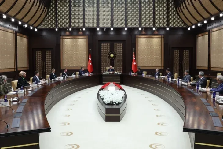 Erdoğan’dan Politika Kurullarına Net Mesaj: “Geleceği Vizyonla Kuralım”