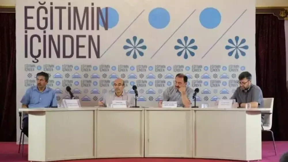 Eğitimde Kimlik Arayışı